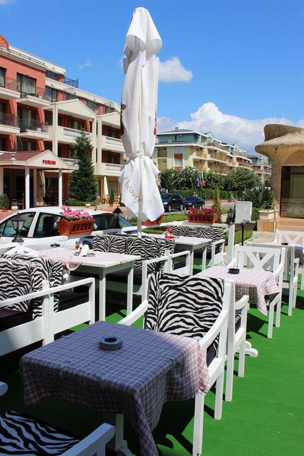 Sb Rentals Apartments In Blue Marine Complex Pantai Sunny Bagian luar foto